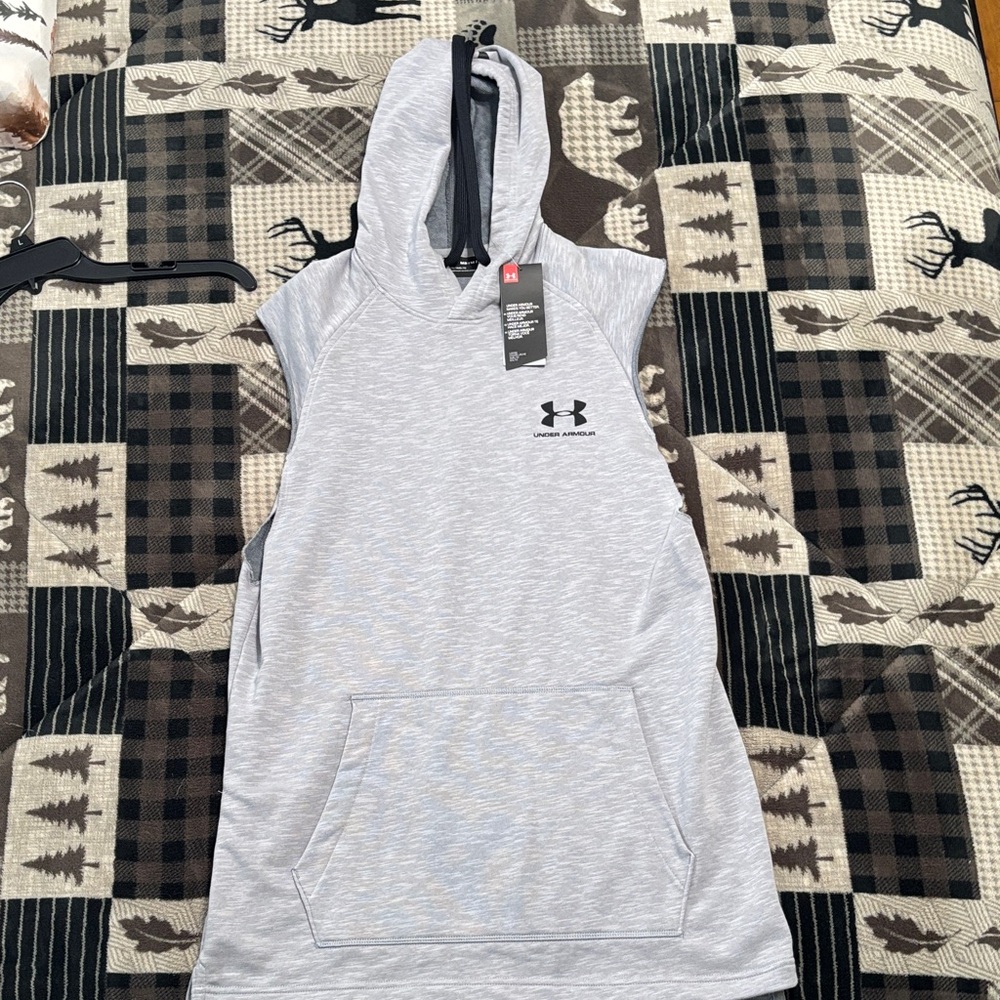 NWT Under Armour Light Gray Sleeveless Hoodie
